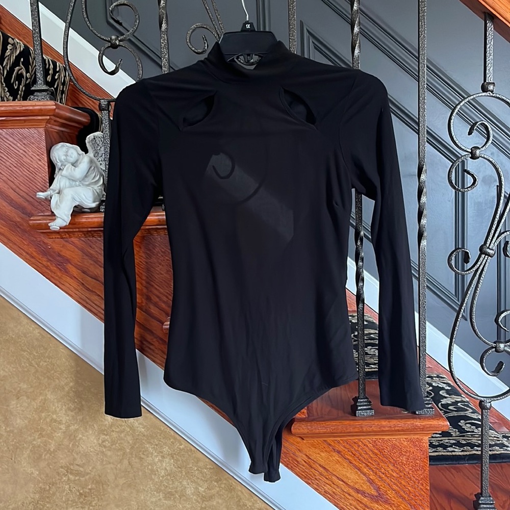 Privy Women’s Long Sleeve Bodysuit With High Neck And Open Back Size L